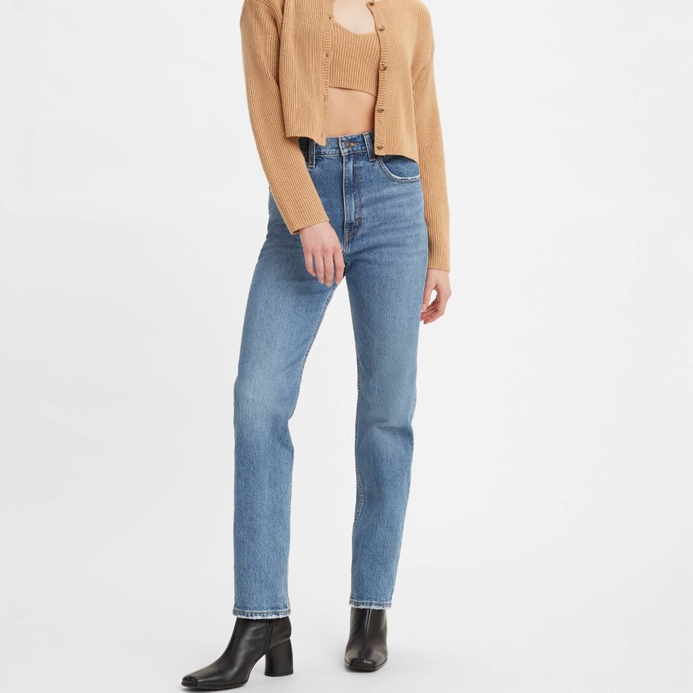 NWOT Levi’s 70s High Rise Slim Straight Leg Jeans